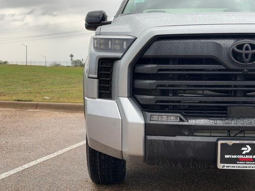 2024 Toyota Tundra Hybrid Limited