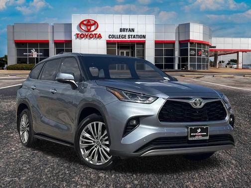 2024 Toyota Highlander Platinum