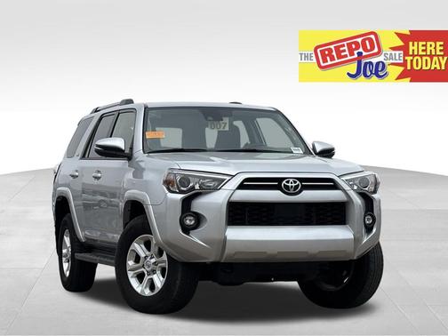 Classic Silver Metallic 2024 Toyota 4Runner SR5 Premium
