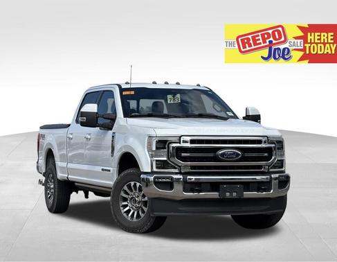 OXFORD WHITE 2022 Ford F-250 Lariat