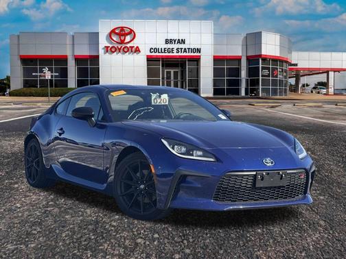 2024 Toyota GR86 Premium