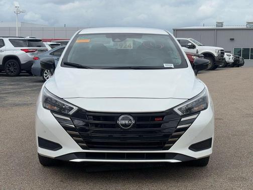 2023 Nissan Versa 1.6 S