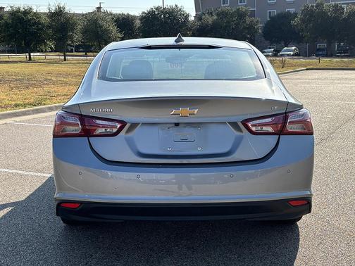 Sterling Gray Metallic 2024 Chevrolet Malibu FWD 2LT