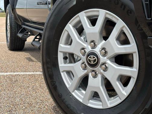 Black 2026 Toyota Tacoma SR5