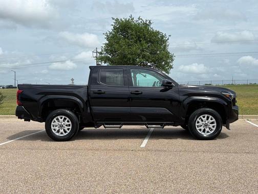 Black 2026 Toyota Tacoma SR5