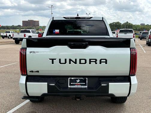 Wind Chill Pearl 2026 Toyota Tundra Platinum