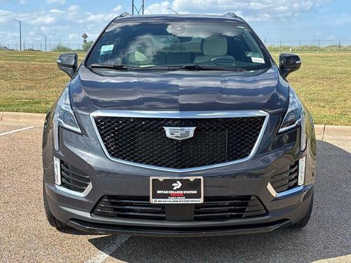2022 Cadillac XT5 Sport