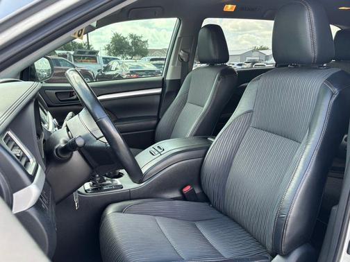 2019 Toyota Highlander LE Plus