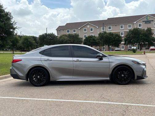 Heavy Metal 2025 Toyota Camry SE