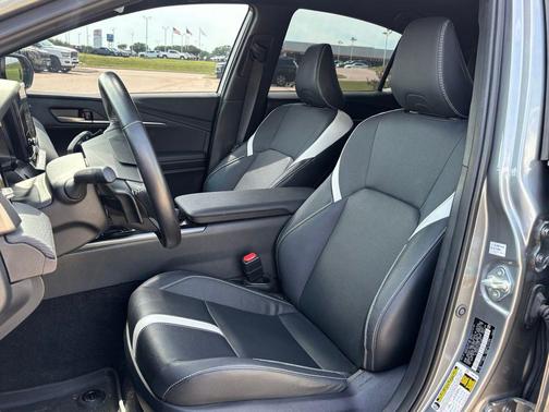 Heavy Metal 2025 Toyota Camry SE