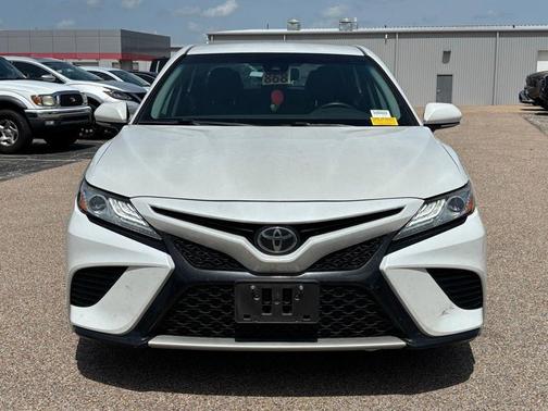 2020 Toyota Camry XSE