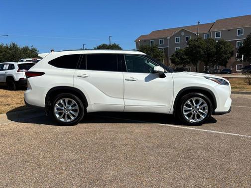 2020 Toyota Highlander Limited