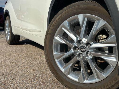 2020 Toyota Highlander Limited