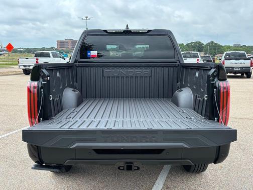 18 2026 Toyota Tundra Limited