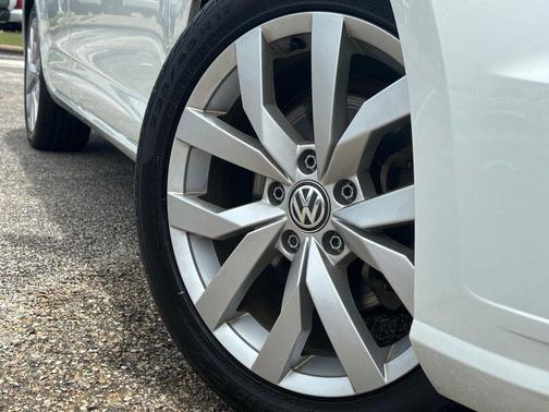 2019 Volkswagen Golf 1.4T SE