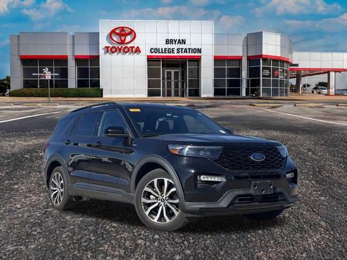 2022 Ford Explorer ST-Line