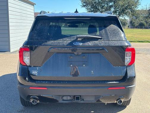 2022 Ford Explorer ST-Line