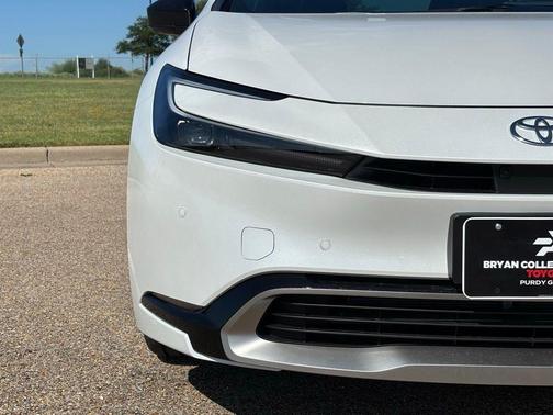 2025 Toyota Prius Plug-In Hybrid XSE Premium