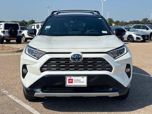 2021 Toyota RAV4 Hybrid SE