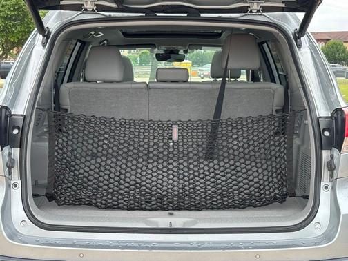 Celestial Silver Metallic 2019 Toyota Highlander Limited Platinum