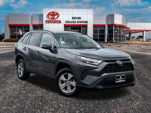 2024 Toyota RAV4 Hybrid XLE