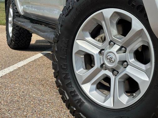 2016 Toyota 4Runner SR5 Premium