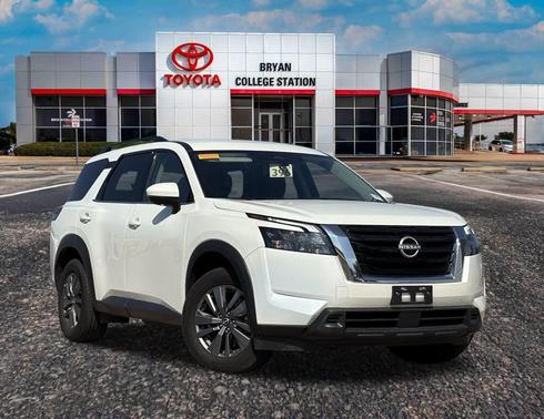 2024 Nissan Pathfinder SV FWD
