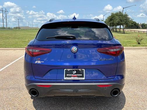 2022 Alfa Romeo Stelvio Sprint