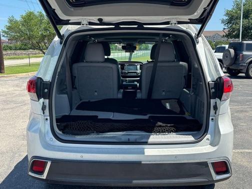 2019 Toyota Highlander Limited Platinum