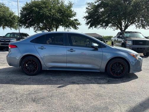 2021 Toyota Corolla Hybrid LE