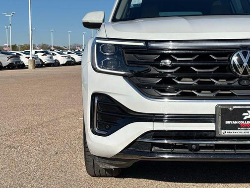 2024 Volkswagen Atlas 2.0T SEL Premium R-Line 4MOTION