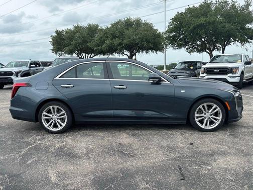 2021 Cadillac CT4 Luxury