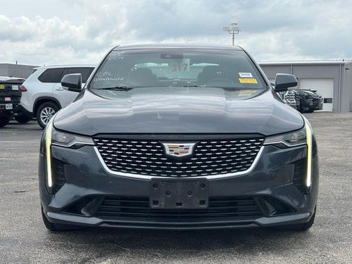 2021 Cadillac CT4 Luxury