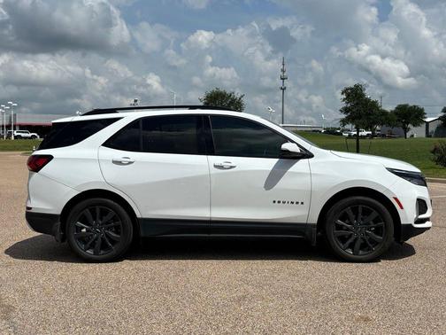 Summit White 2024 Chevrolet Equinox AWD RS