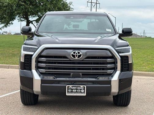 Midnight Black Metallic 2025 Toyota Tundra Limited
