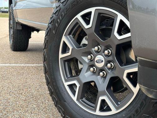 CARBONIZED GRAY METALLIC 2025 Ford F-150 STX