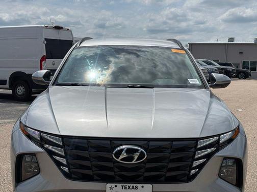 Shimmering Silver 2023 Hyundai TUCSON SEL
