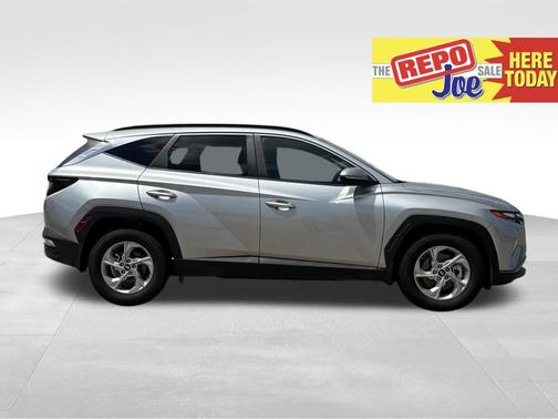 Shimmering Silver 2023 Hyundai TUCSON SEL