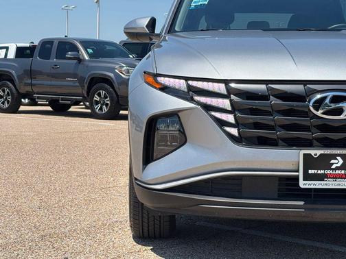 Shimmering Silver 2023 Hyundai TUCSON SEL