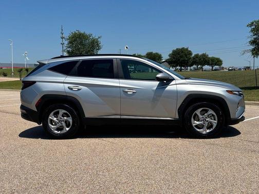 Shimmering Silver 2023 Hyundai TUCSON SEL