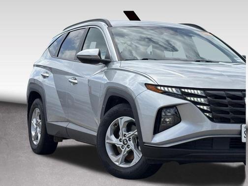 Shimmering Silver 2023 Hyundai TUCSON SEL