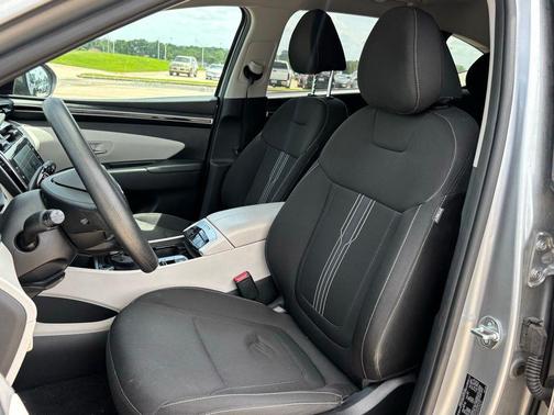 Shimmering Silver 2023 Hyundai TUCSON SEL