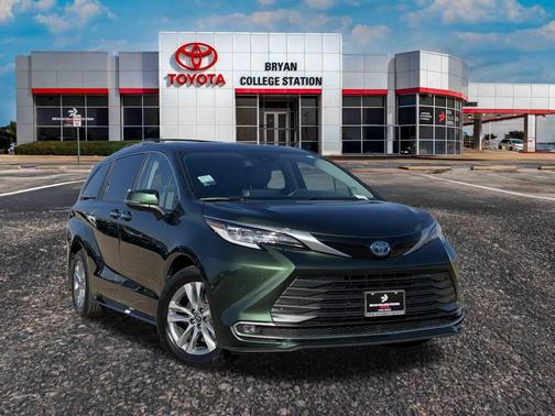 2024 Toyota Sienna Limited