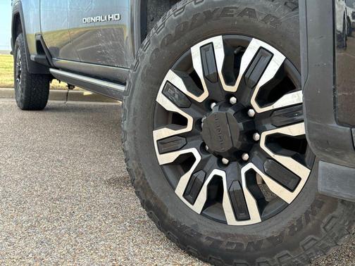 2024 GMC Sierra 3500 Denali