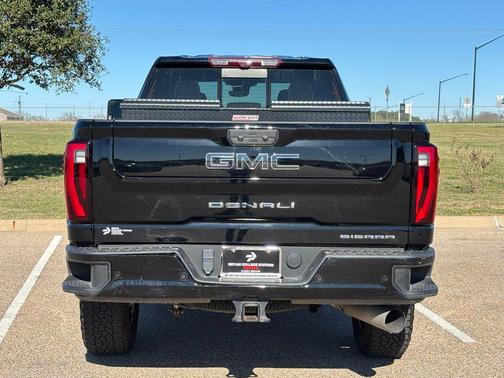 2024 GMC Sierra 3500 Denali