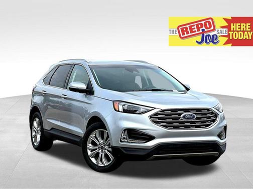 ICONIC SILVER 2020 Ford Edge Titanium