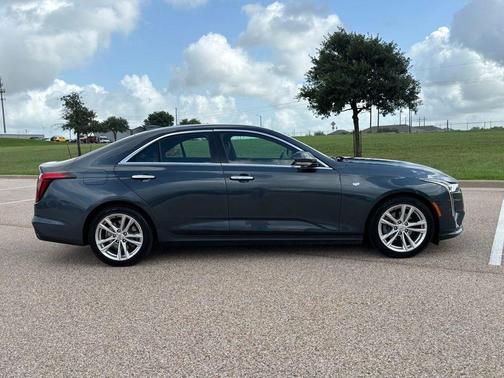 2021 Cadillac CT4 Luxury