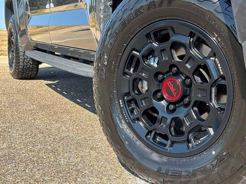 2025 Toyota Tundra Hybrid TRD Pro