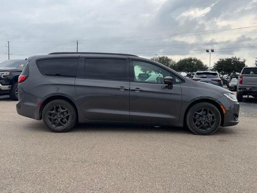 2019 Chrysler Pacifica Limited