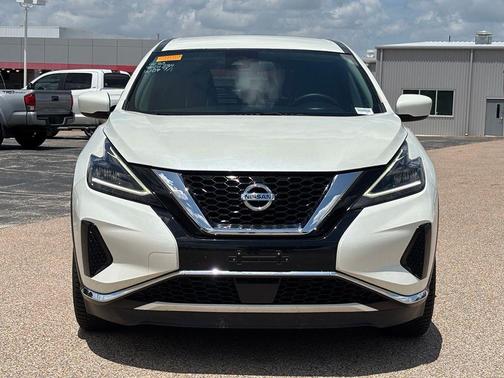 Pearl White Tricoat 2022 Nissan Murano S FWD